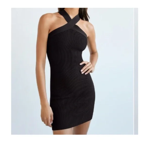 Aritzia Babaton Babaton Sculpt Knit Criss Cross Dress in black - Picture 2 of 3